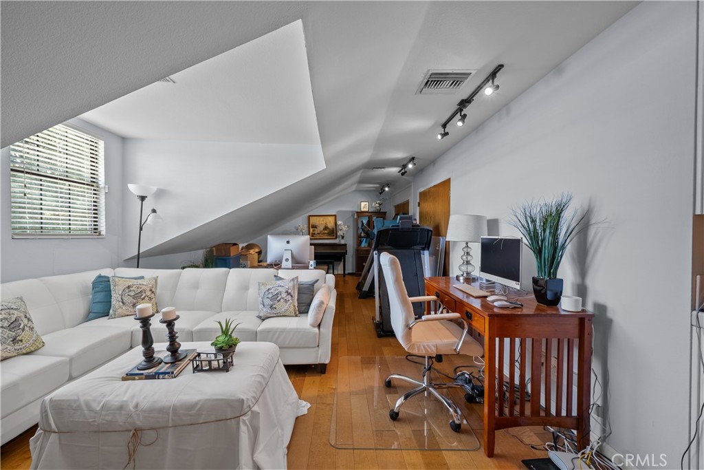 4721 W Avenue M14