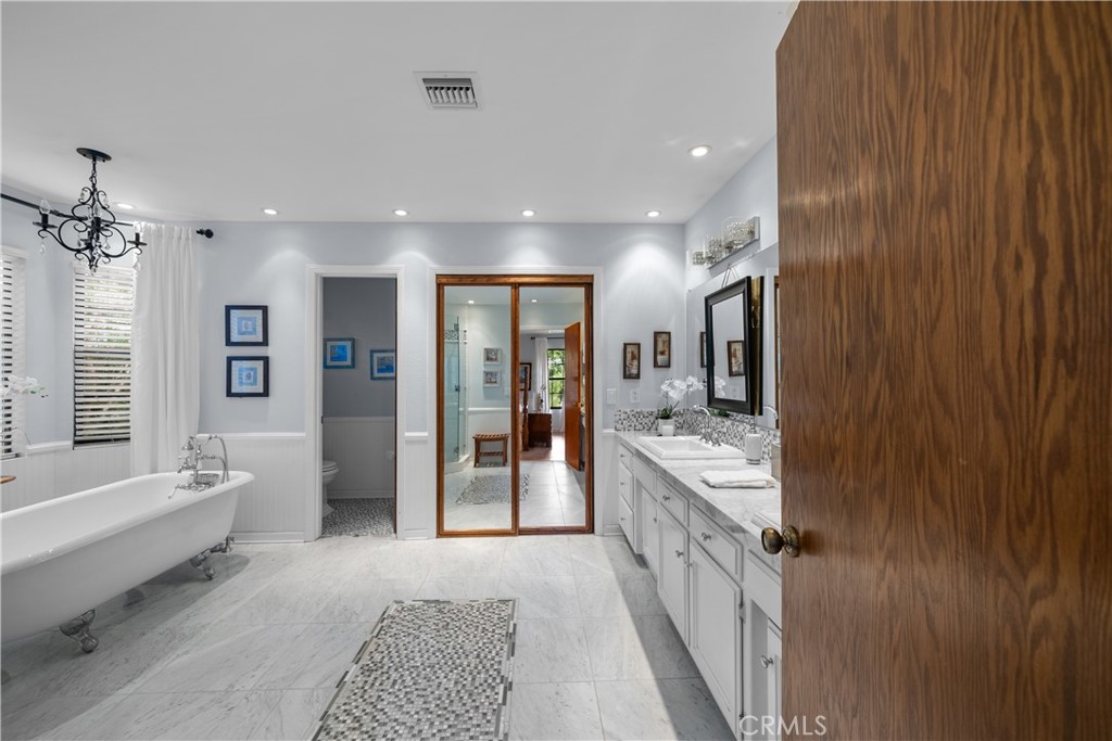 4721 W Avenue M14
