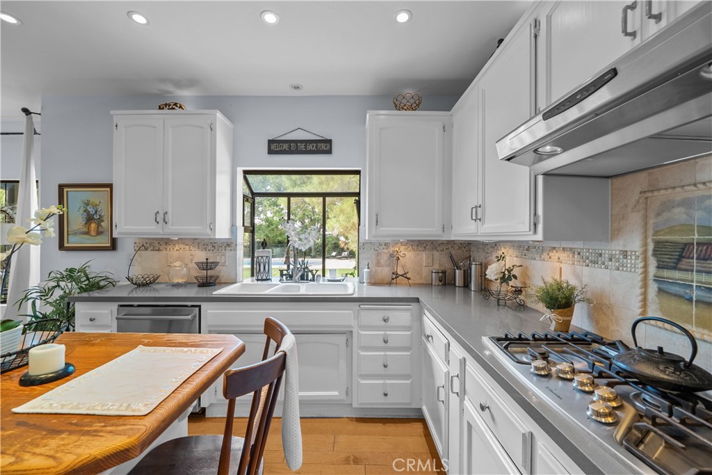 4721 W Avenue M14