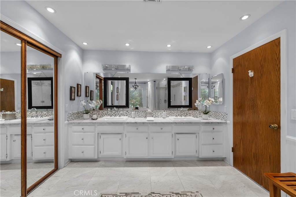 4721 W Avenue M14
