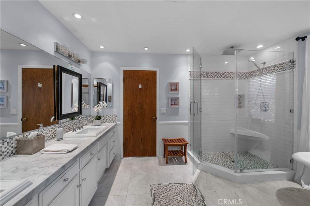 4721 W Avenue M14