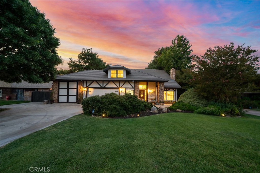 4721 W Avenue M14