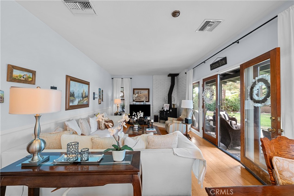4721 W Avenue M14