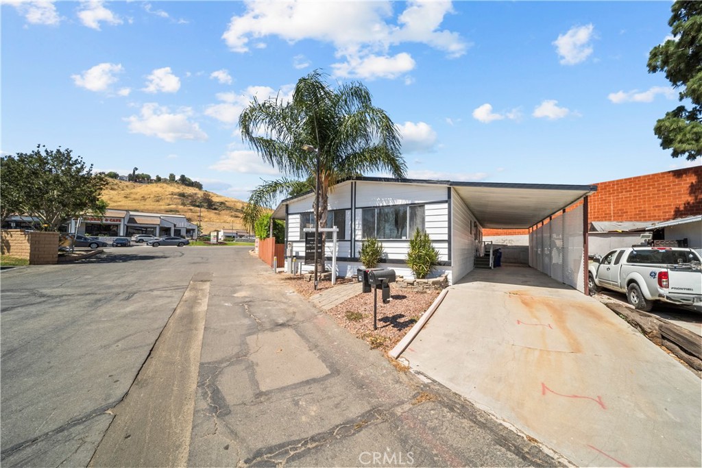 18540 Soledad Canyon Road 53