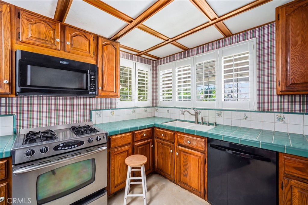 15571 Otsego