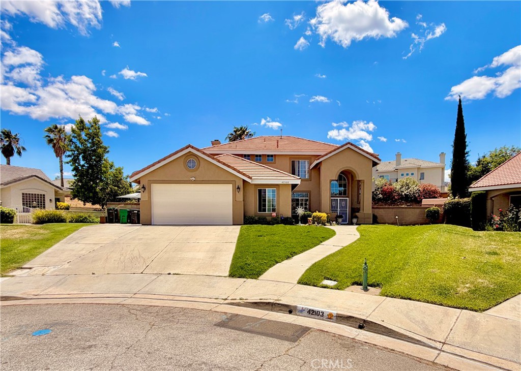 42103 Desert Hill Drive