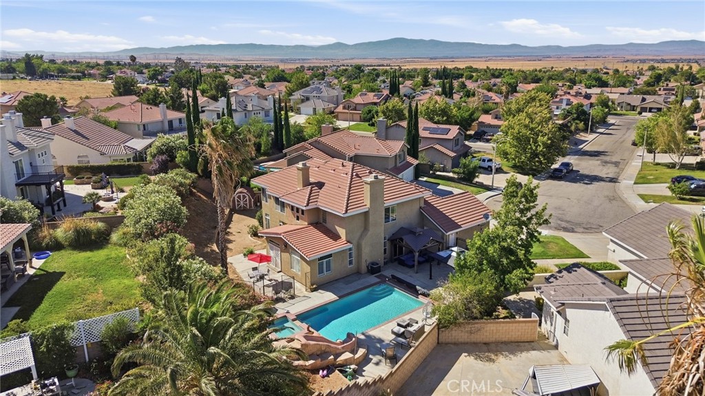 42103 Desert Hill Drive