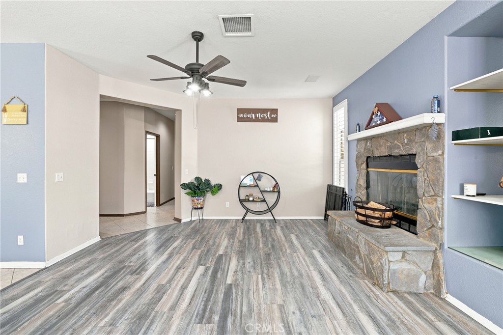42103 Desert Hill Drive