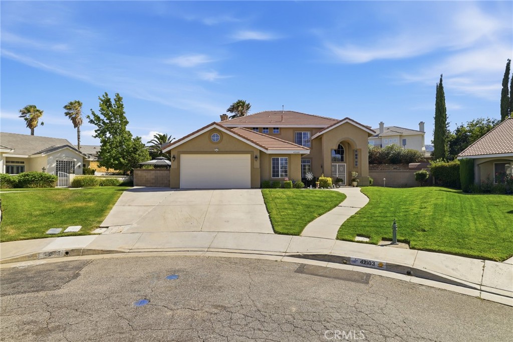 42103 Desert Hill Drive