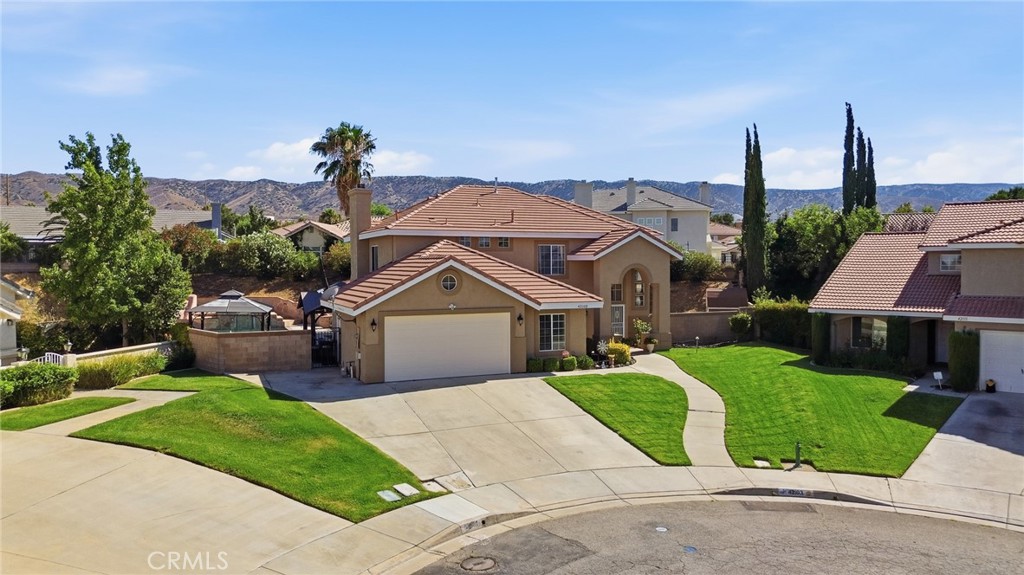 42103 Desert Hill Drive