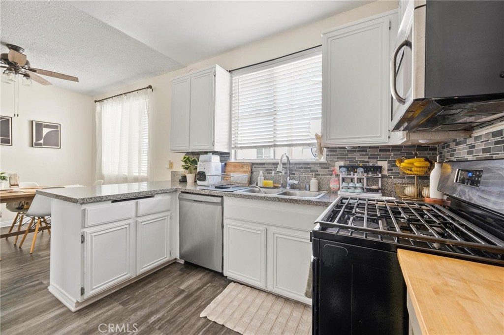 13901 Olive View Lane 42