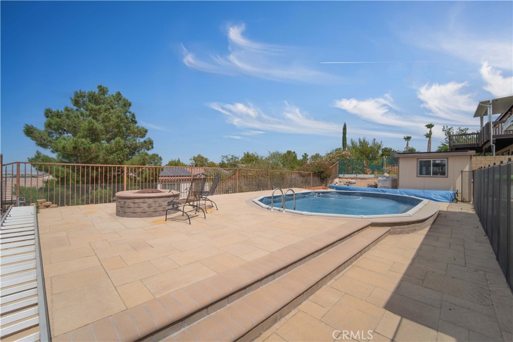 38332 Hillcrest Drive