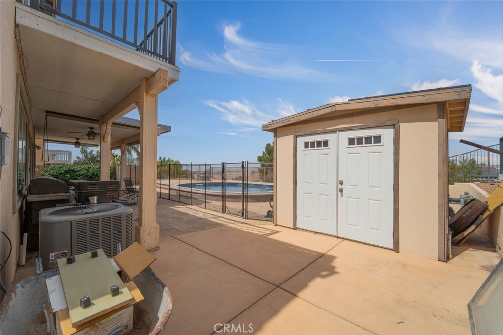 38332 Hillcrest Drive