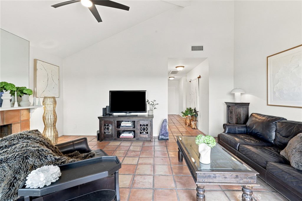 701 Blue Oak Avenue