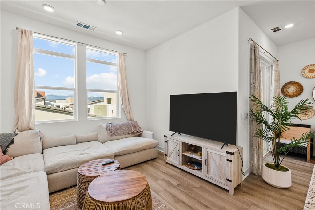 27466 Mercantile Court 303