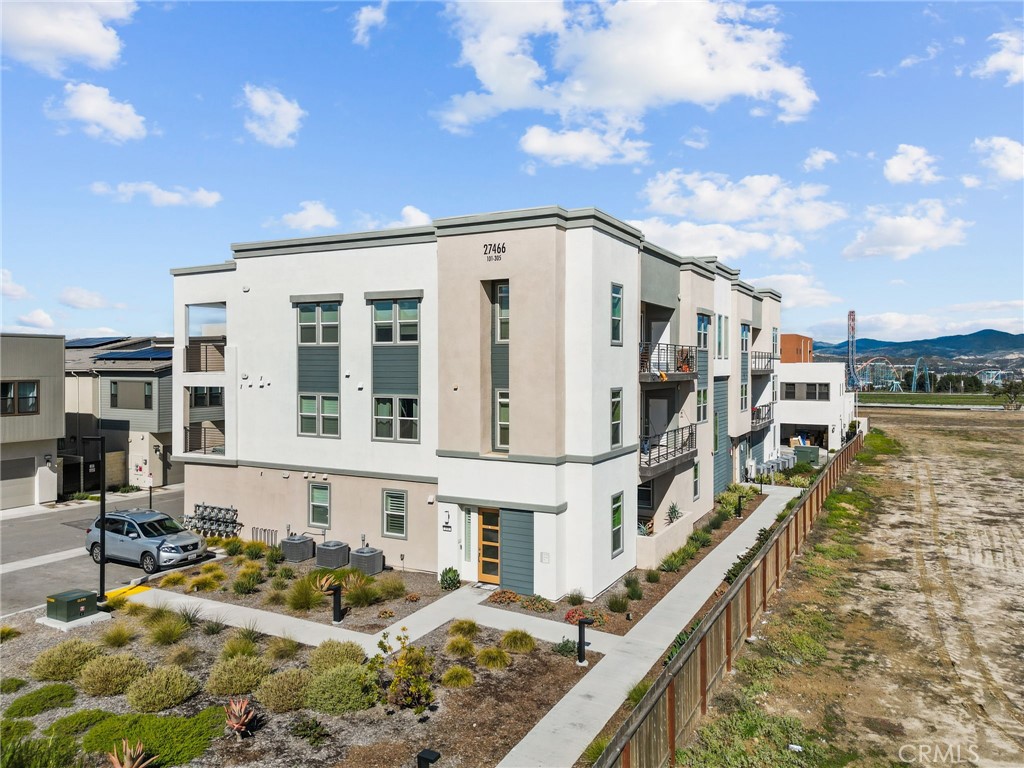 27466 Mercantile Court 303