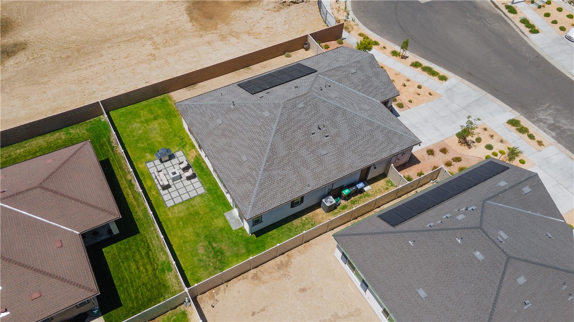 3230 Emerald Ln