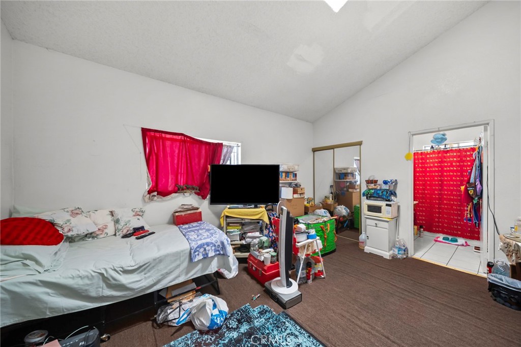 1875 W Slauson Avenue