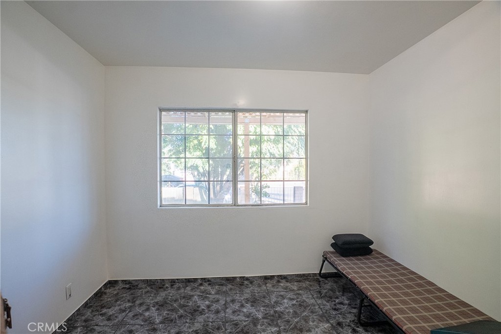 12821 Osborne