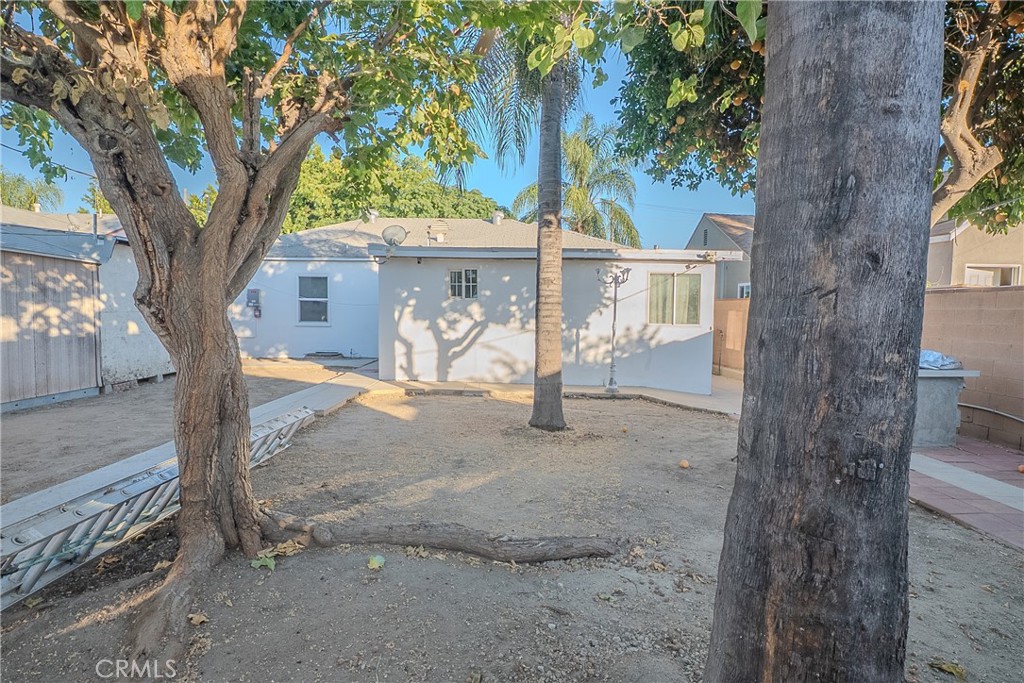 12821 Osborne