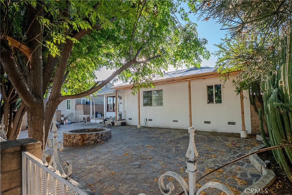 12821 Osborne