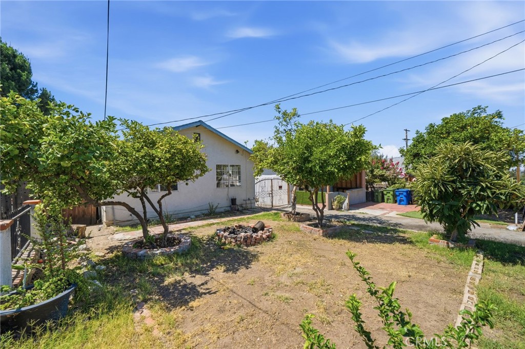 7914 Hillrose
