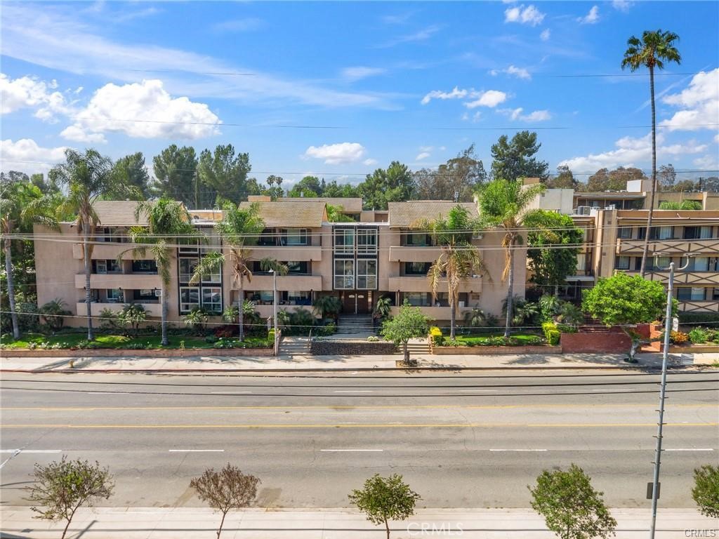 17000 Burbank Boulevard 110