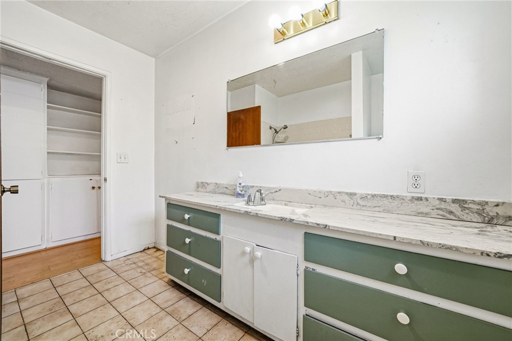 13331 Safford
