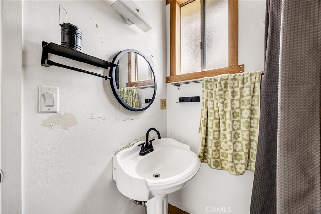 918 Terrace 49
