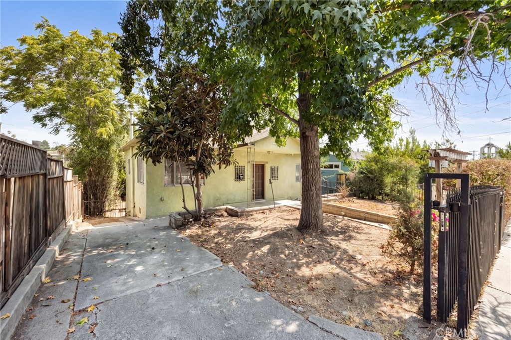 918 Terrace 49