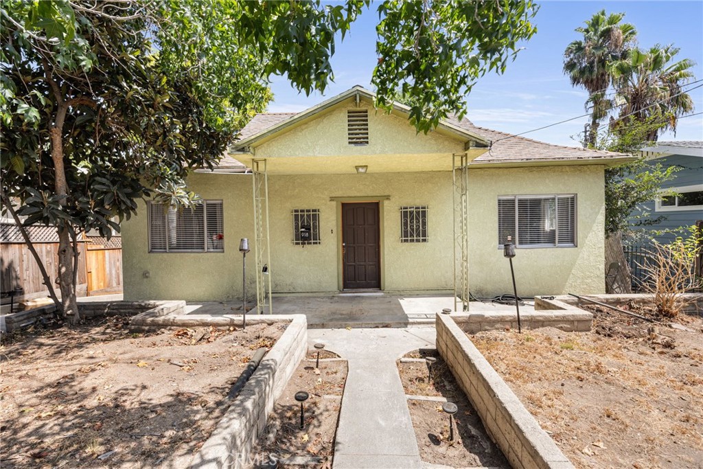 918 Terrace 49