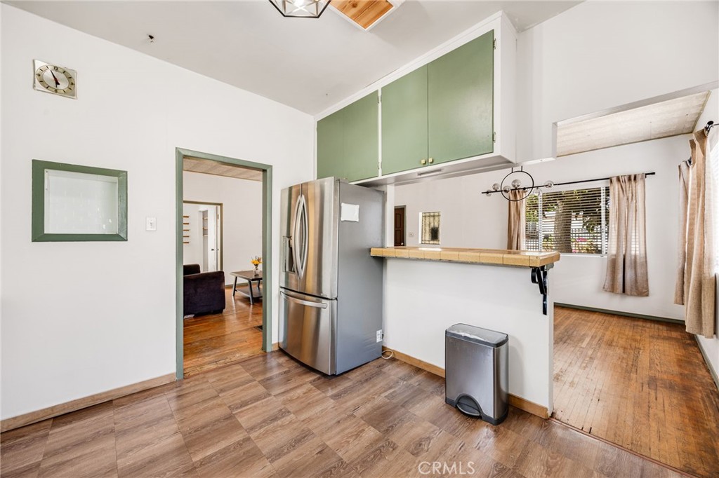 918 Terrace 49