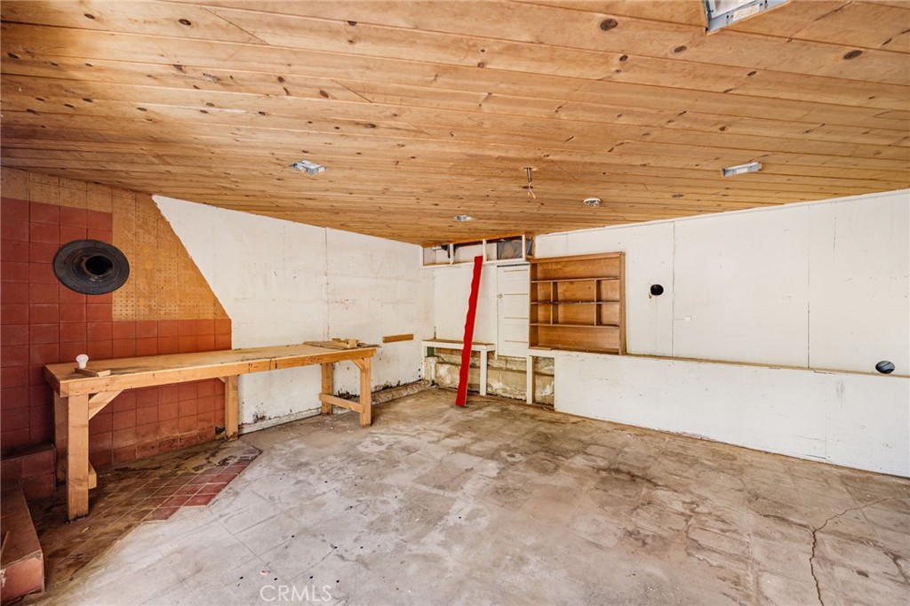 918 Terrace 49