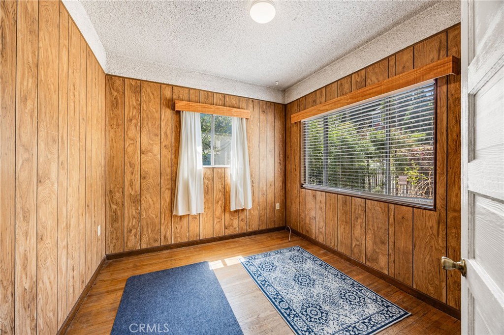 918 Terrace 49