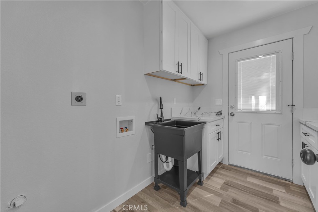 49020 70th Street W