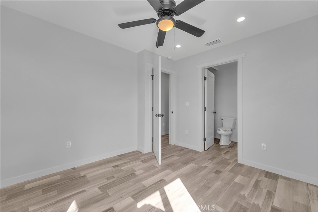 49020 70th Street W