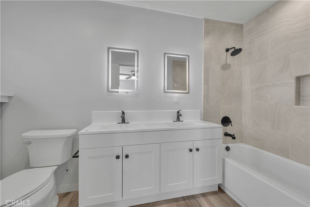 49020 70th Street W