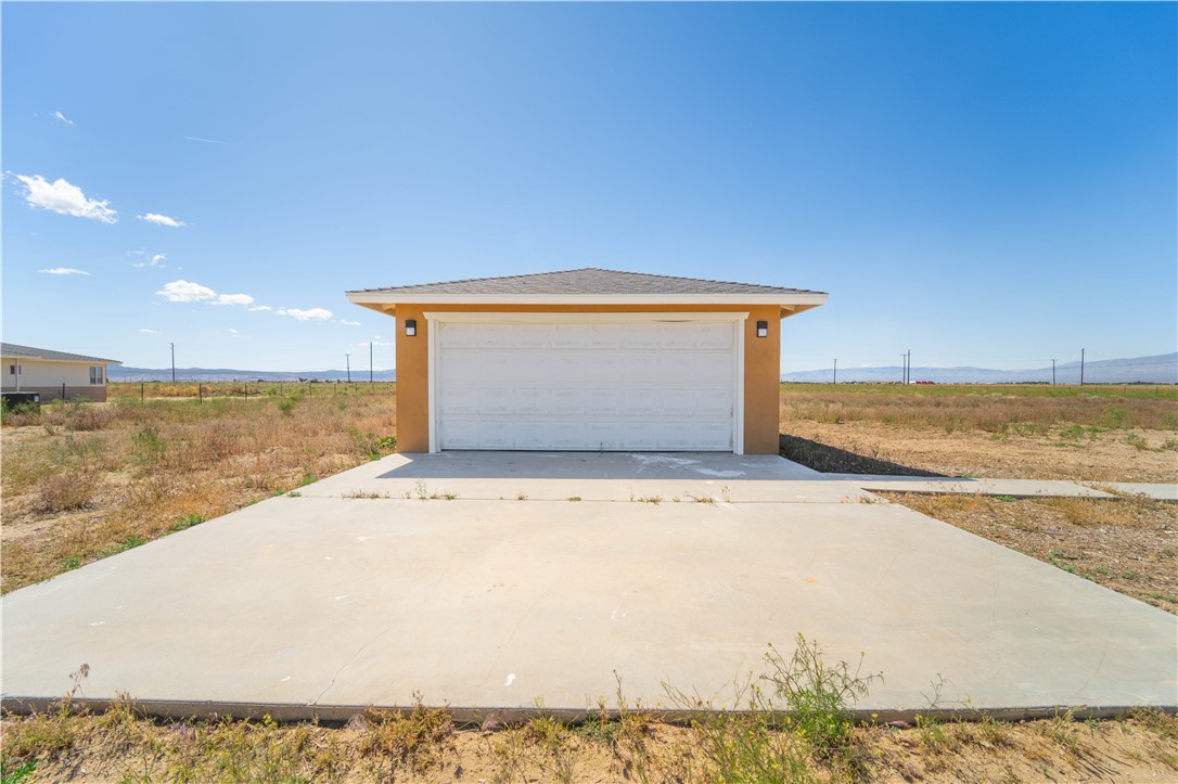 49040 70th Street W