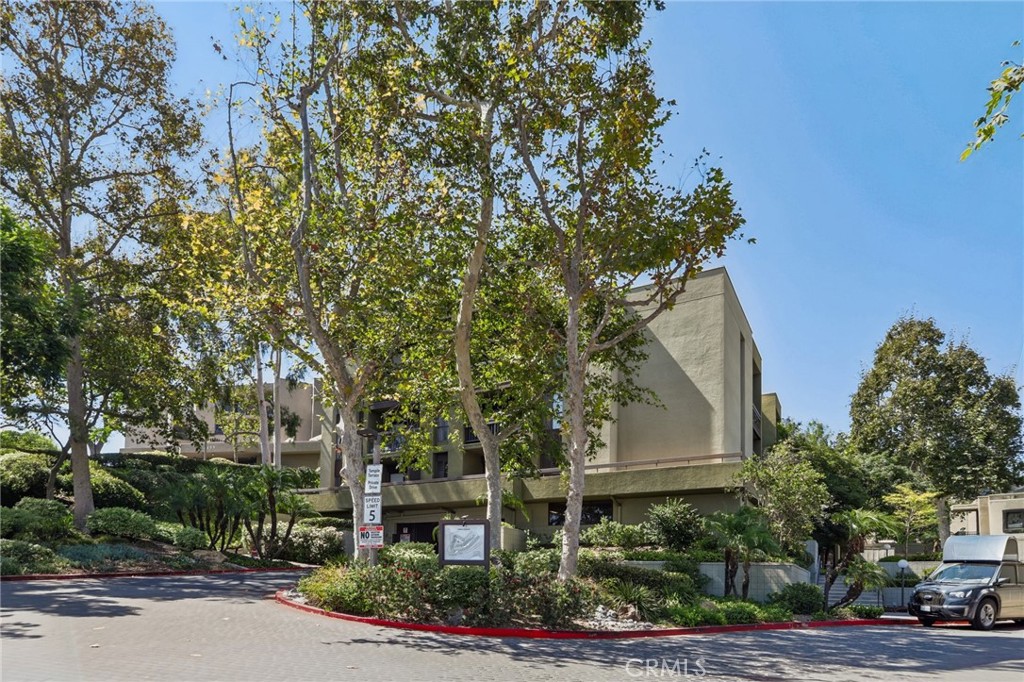 898 Temple Terrace 122