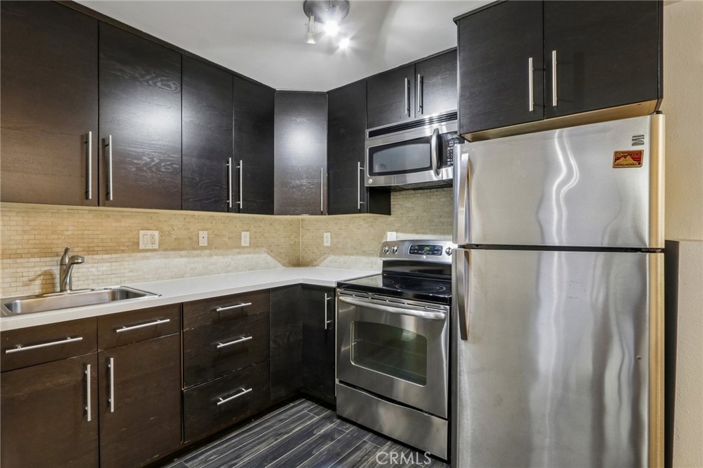 898 Temple Terrace 122