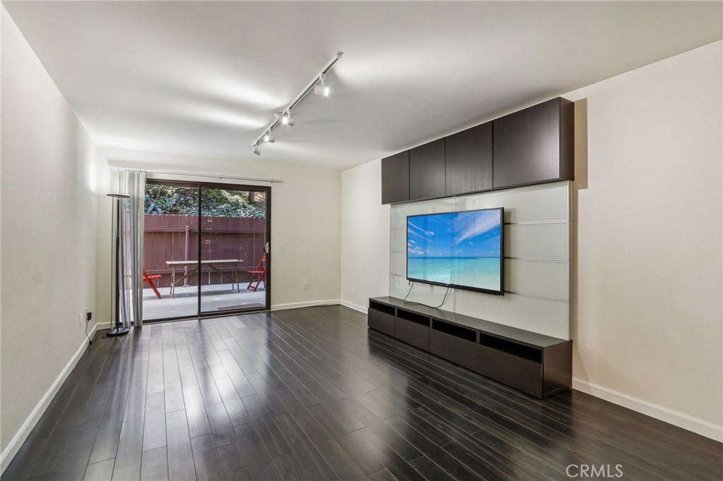 898 Temple Terrace 122