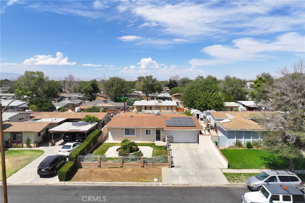 1109 W Avenue J14