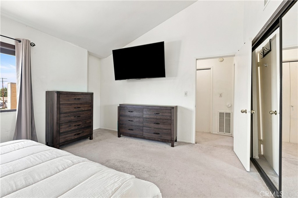 14715 Saticoy 9