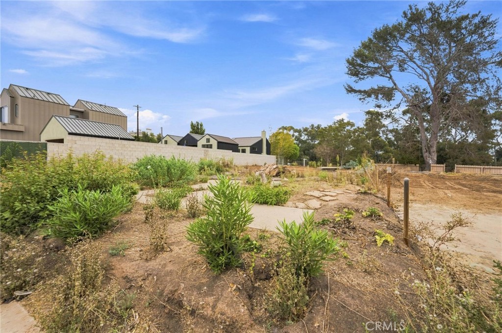 727 Chautauqua Boulevard