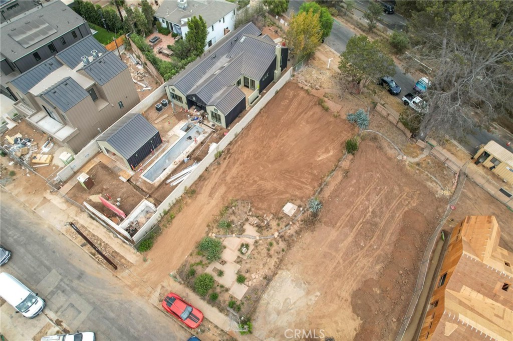 727 Chautauqua Boulevard