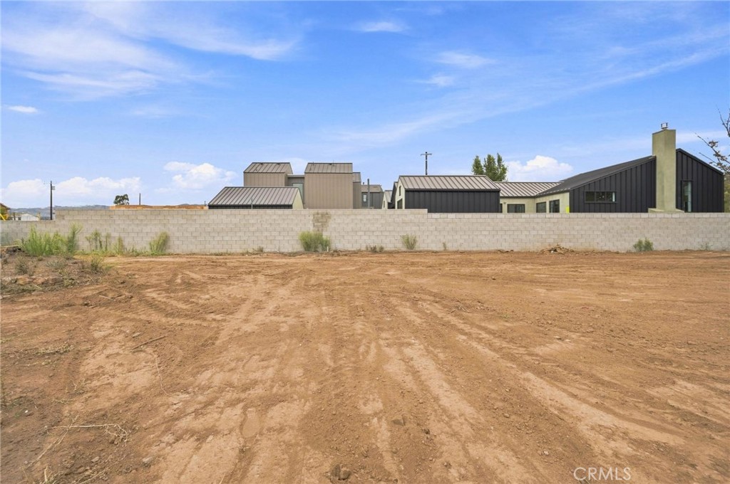 727 Chautauqua Boulevard