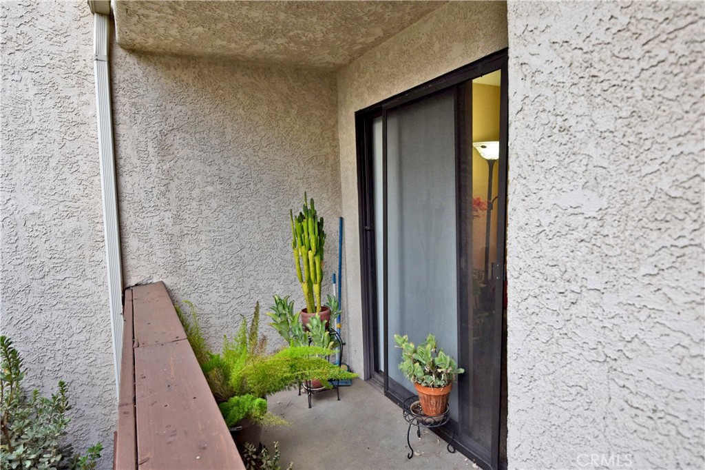 15155 Sherman Way 37