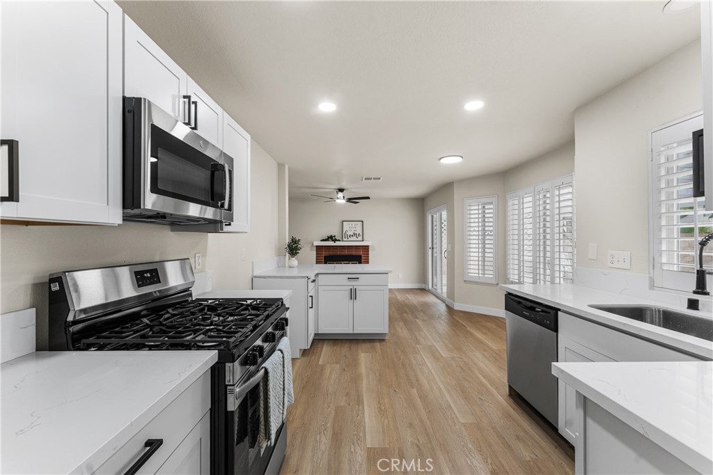 3231 W Avenue J3