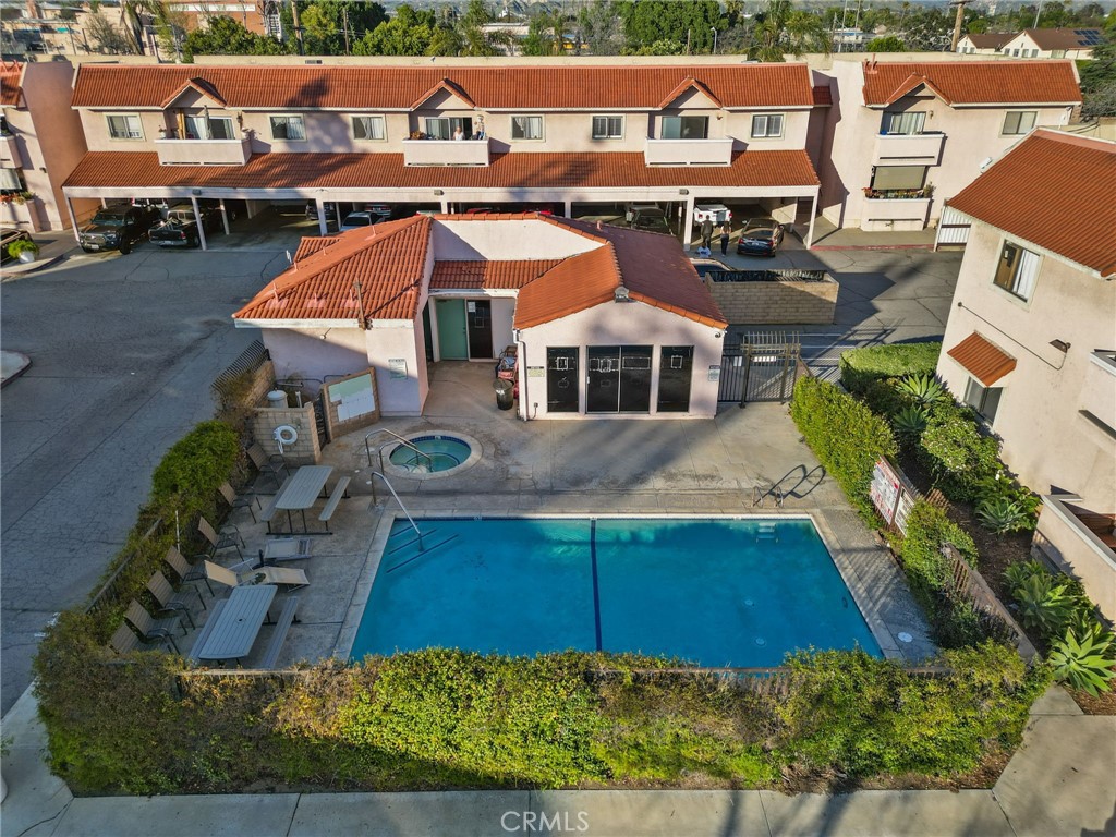 10943 Laurel Canyon Boulevard B9