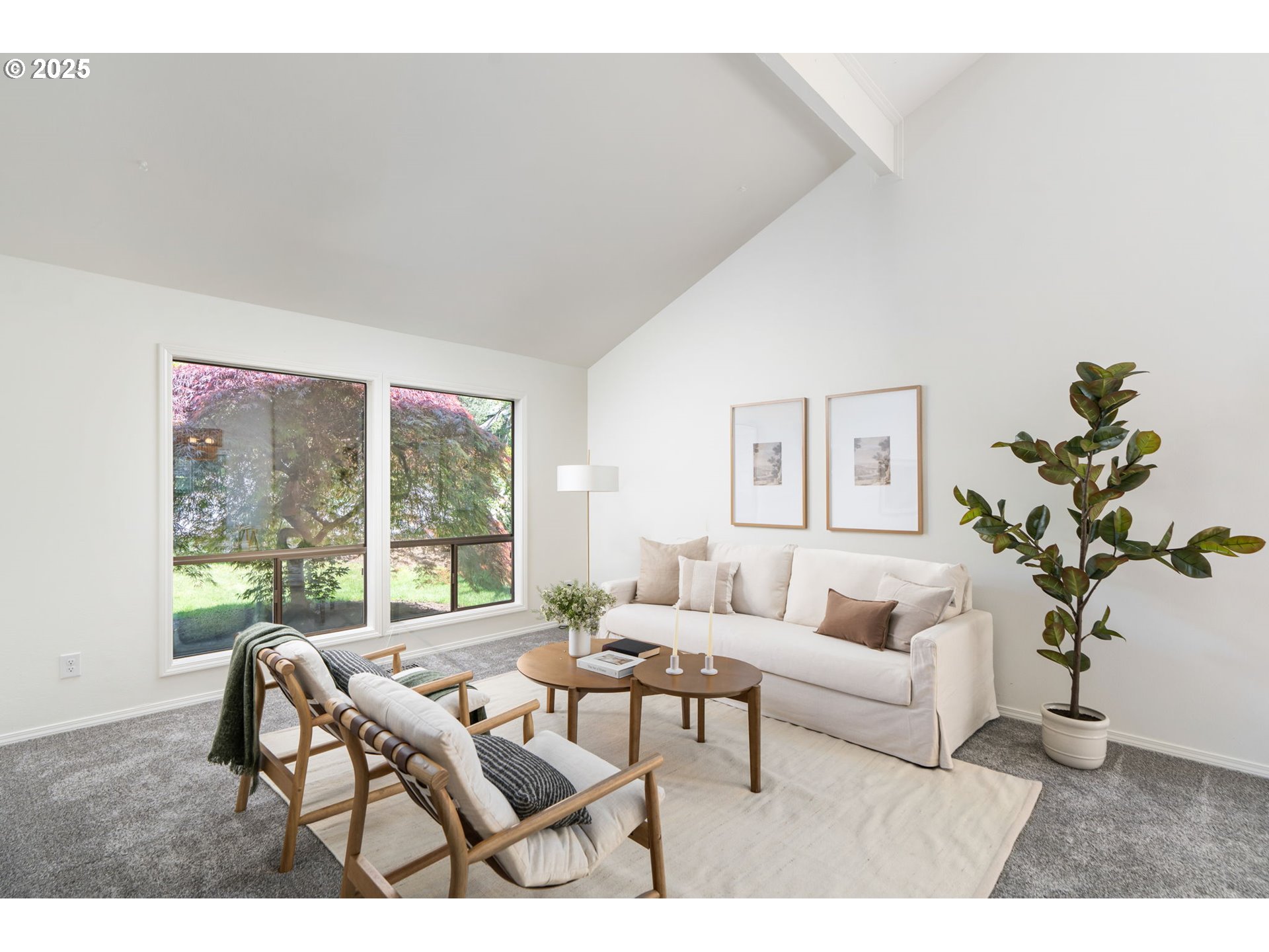 10292 NW ALPENGLOW WAY